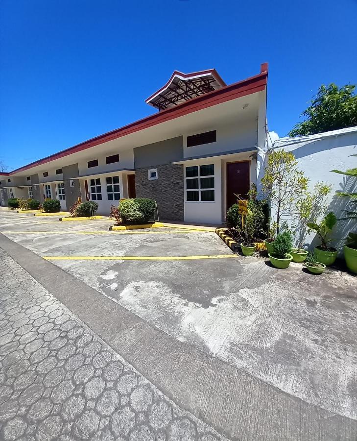 Alinchlo Hotel Legazpi Luaran gambar